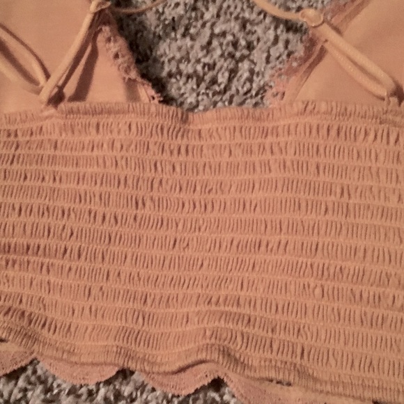 SOLD❗️Wishlist Lace Bralette (Gold Color) - Picture 5 of 7